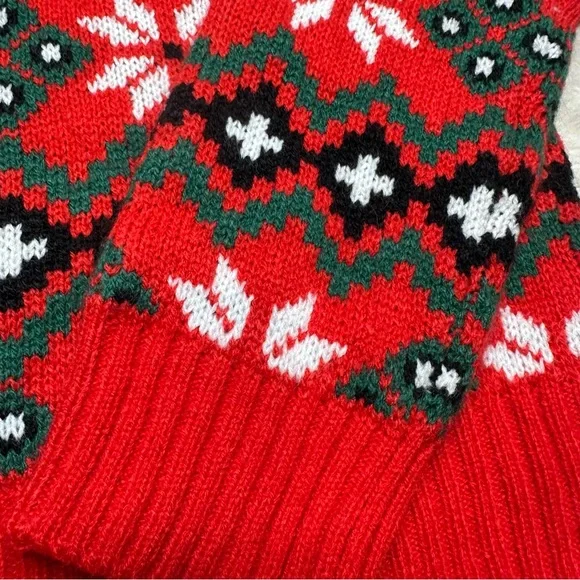 Dragon Ball Z Holiday Sweater Red/Green/White/Black Size 6 - Picture 2 of 16